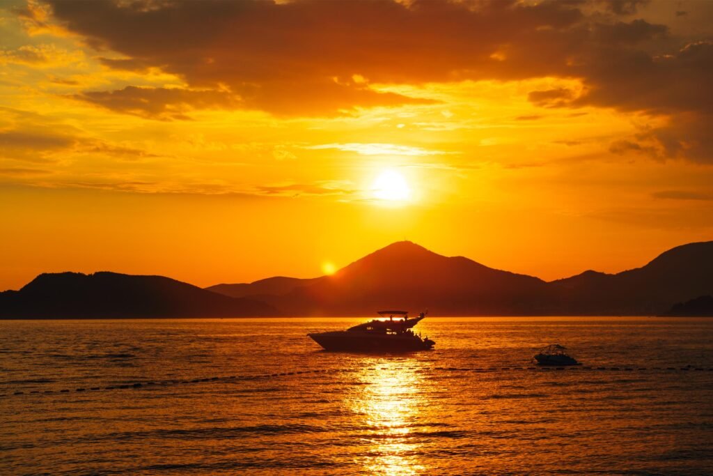 Sunset Cruise, Bali : localhi